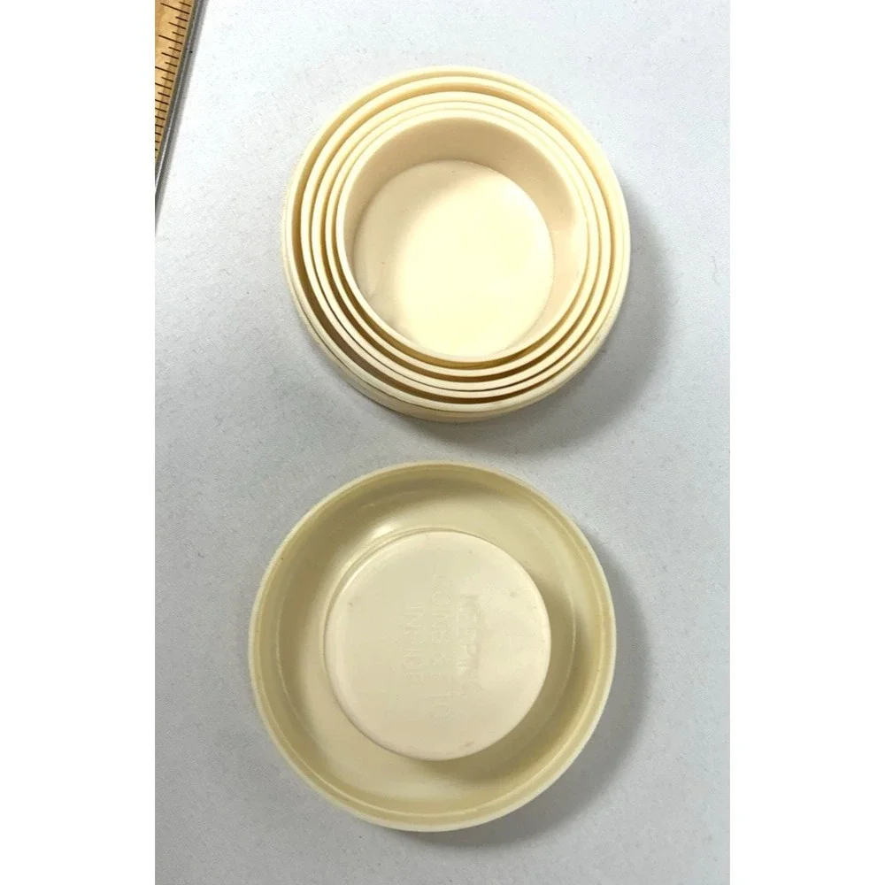 Folding Drinking Cup Vintage Ivory Plastic‎ Telescoping Travel Pill Compartment